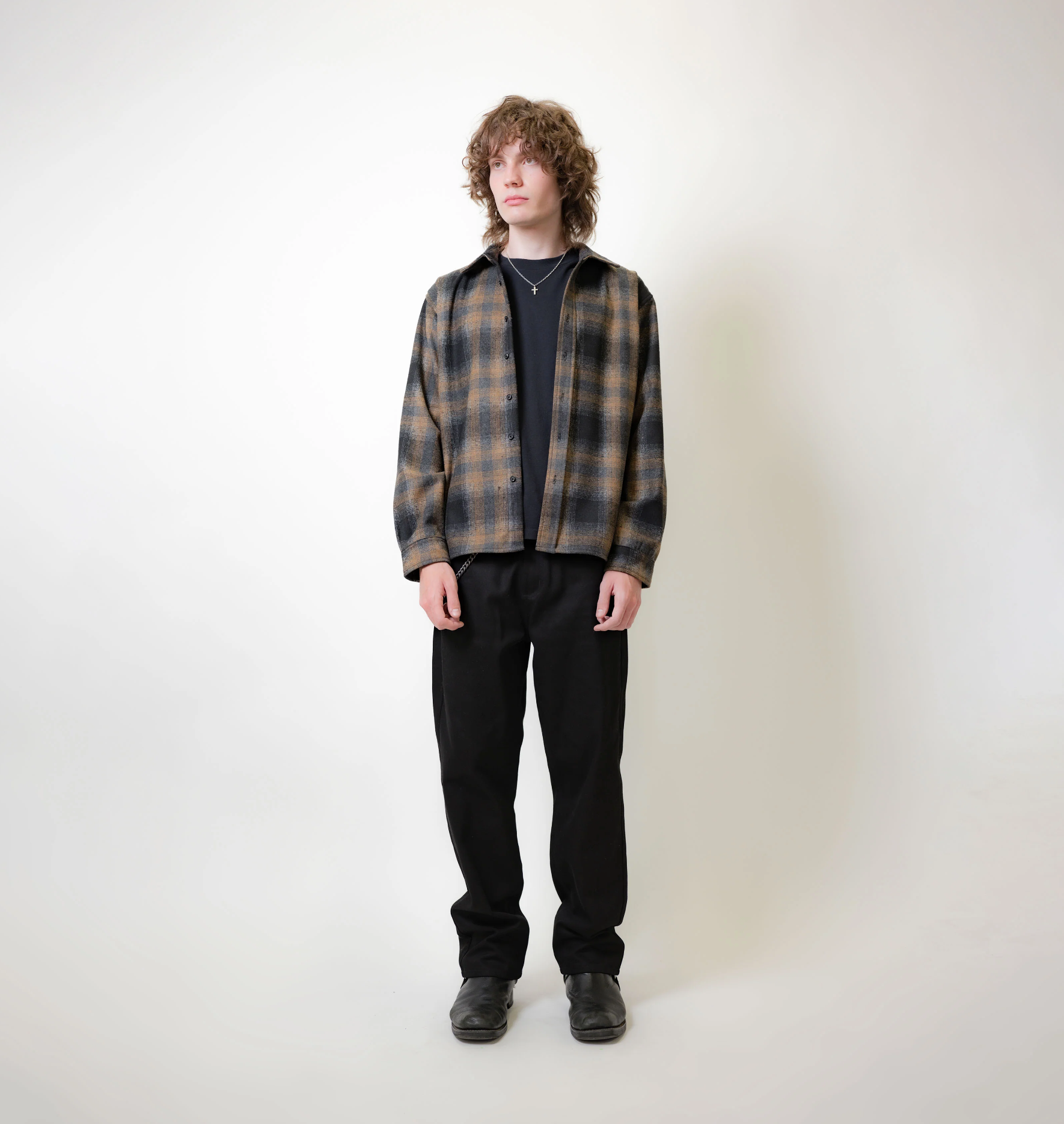 Beach Brains | The BB Shirt - Black/Brown