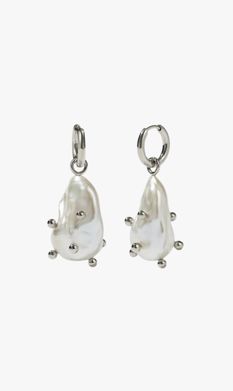 Meadowlark | Anemone Pearl Earrings - Silver