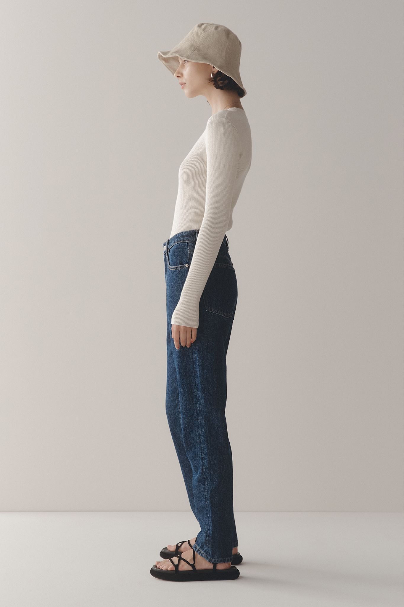 Marle | Straight Leg Jean - Mid Blue