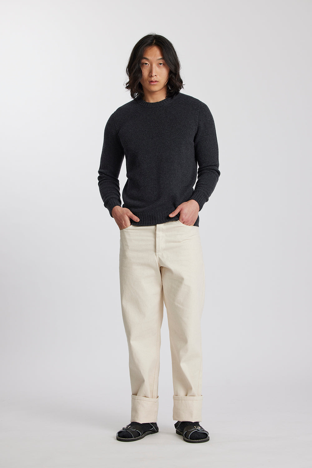 Standard Issue | Cashmere Jumper - Carbon