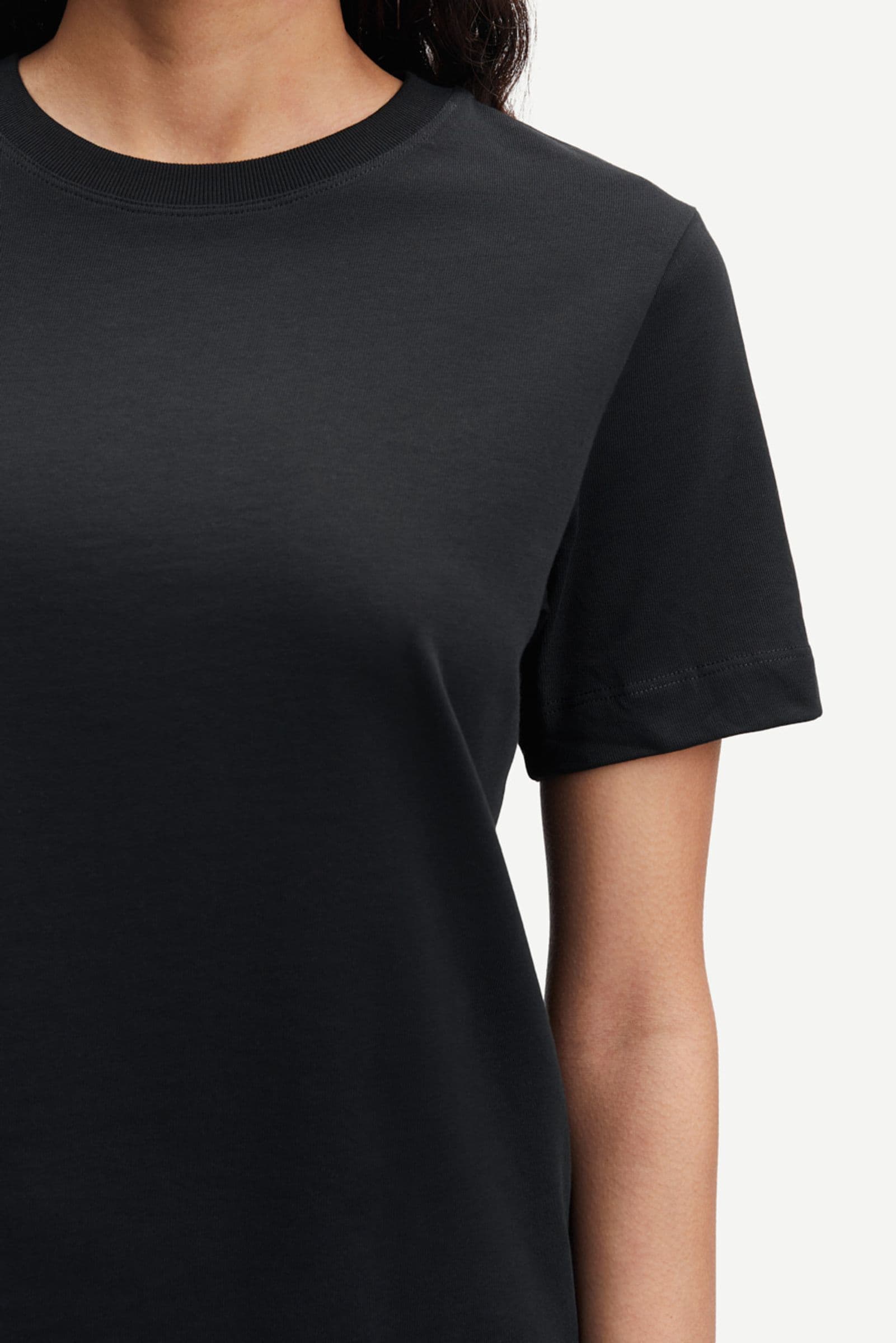 Samsoe Samsoe | Camino T.Shirt Short Sleeve - Black