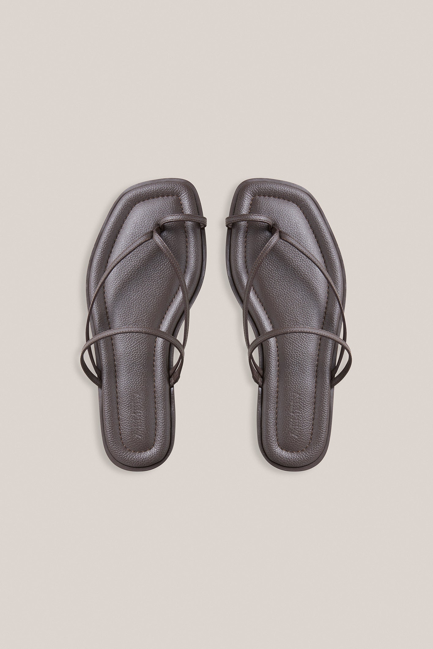 A.Emery | The Turner Sandal - Graphite