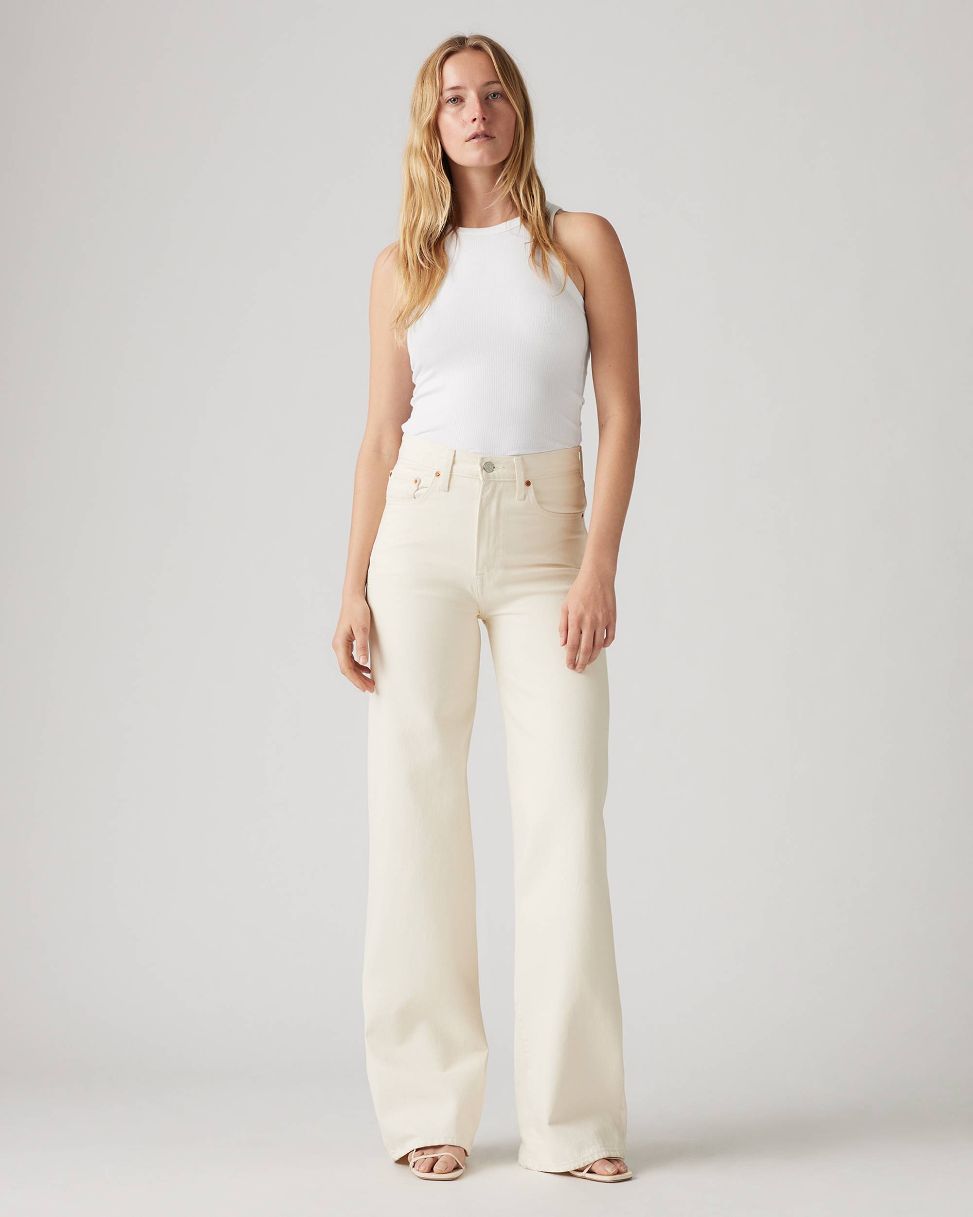 Levi's | Ribcage Wide Leg - Barely Freezing