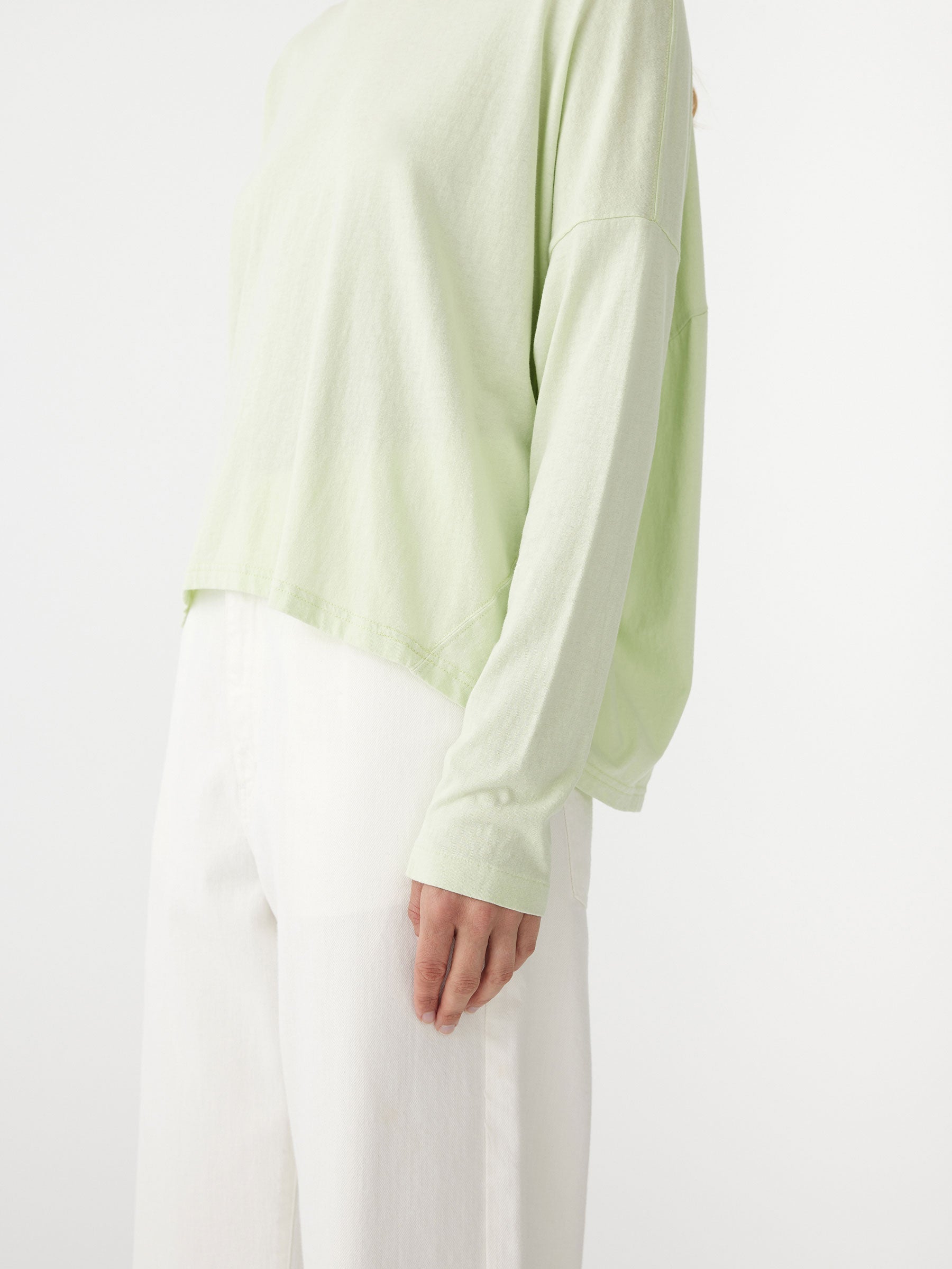 Bassike | Slouch Circle Long Sleeve T.Shirt - Light Mint