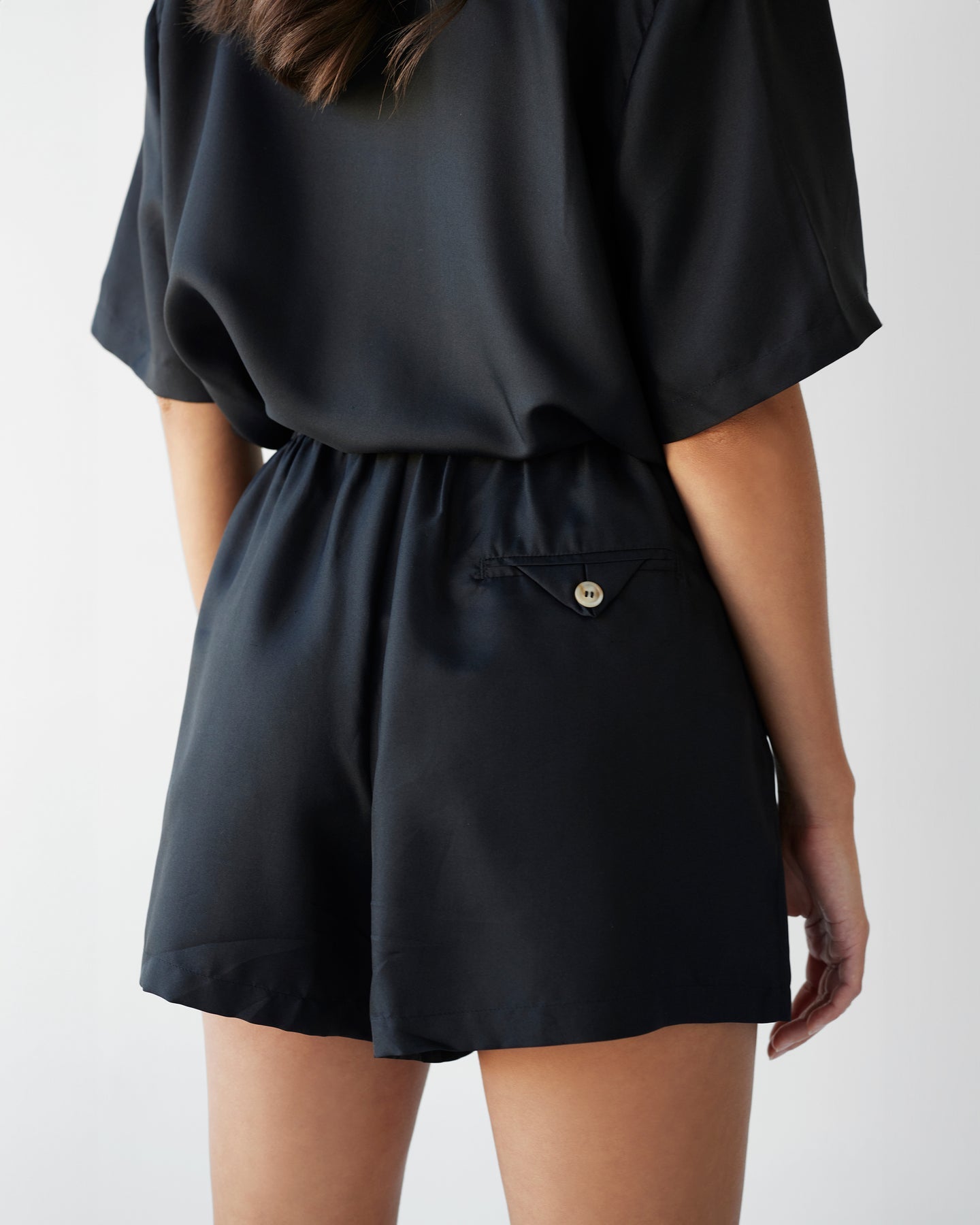 Dear Dylan | Silk Twill Drawstring Short - Noir