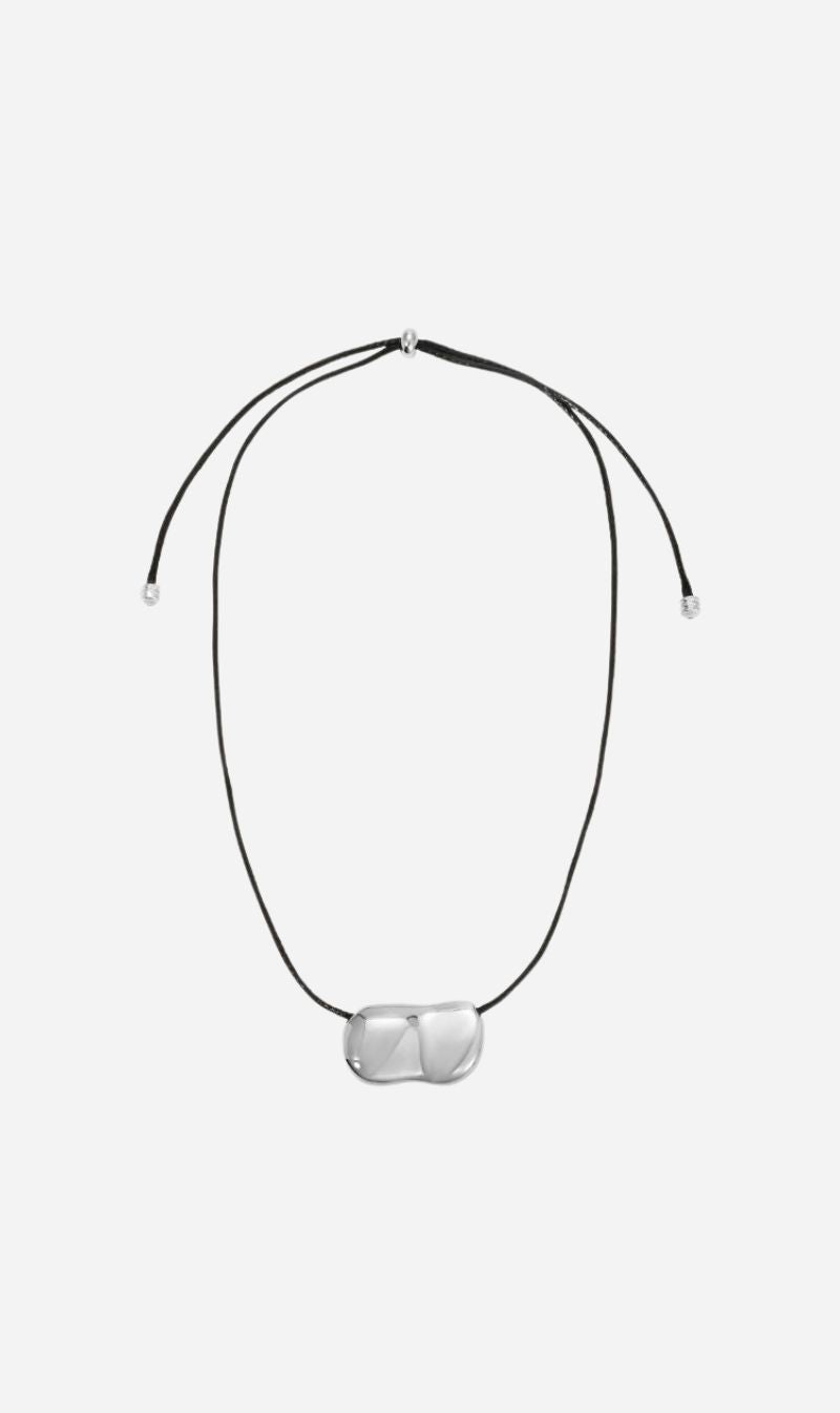 Heaven Mayhem | Pebble Necklace - Silver/Black