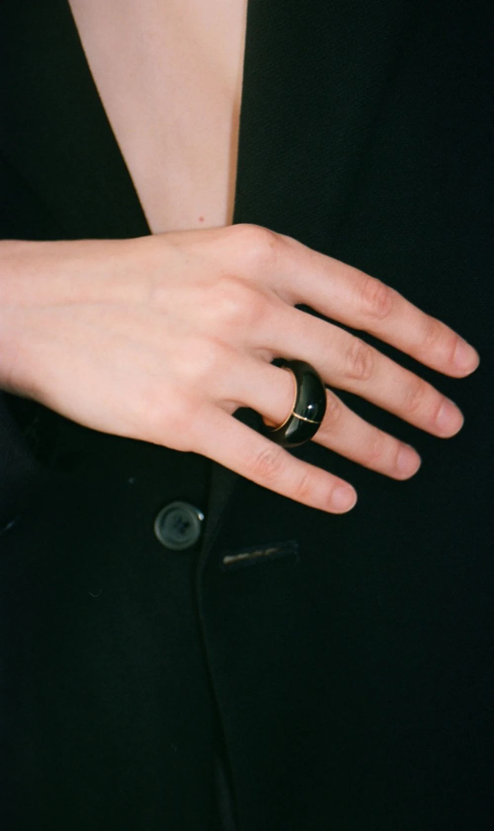 Adorn | Moon Ring - Dark Horn