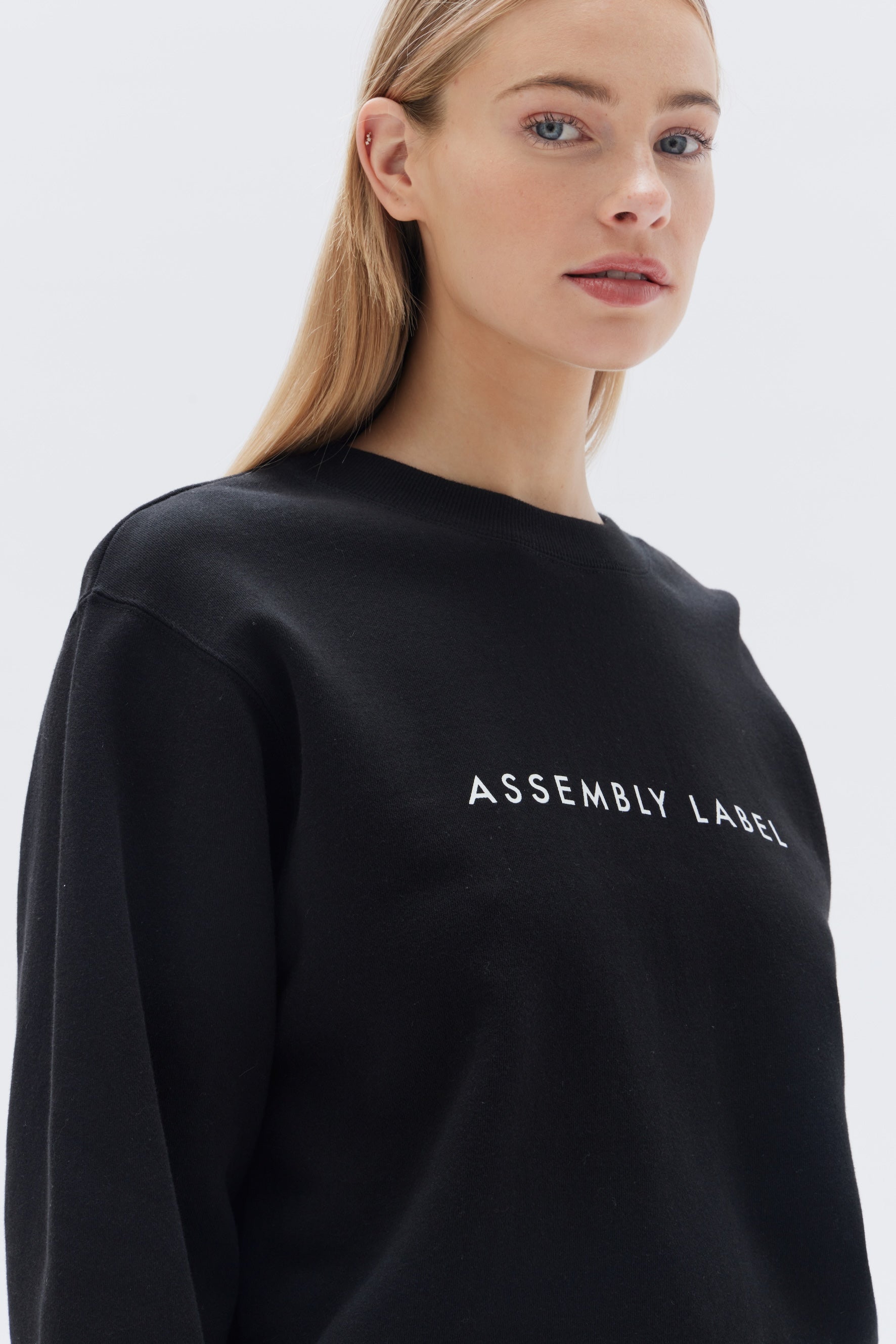 Assembly Label | Logo Fleece - True Black/White