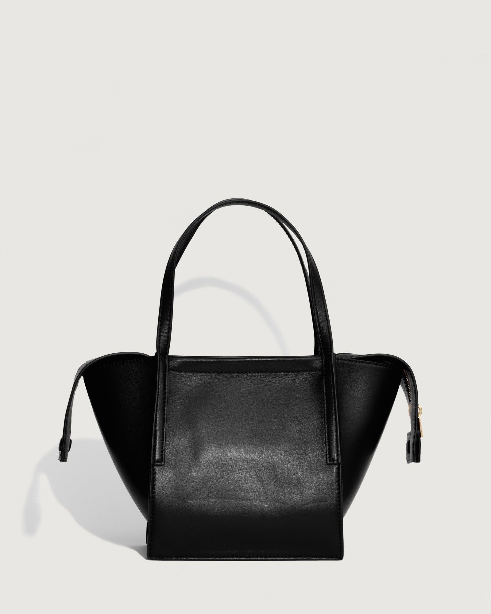 Yu Mei | Milly Bag - Black Lamb