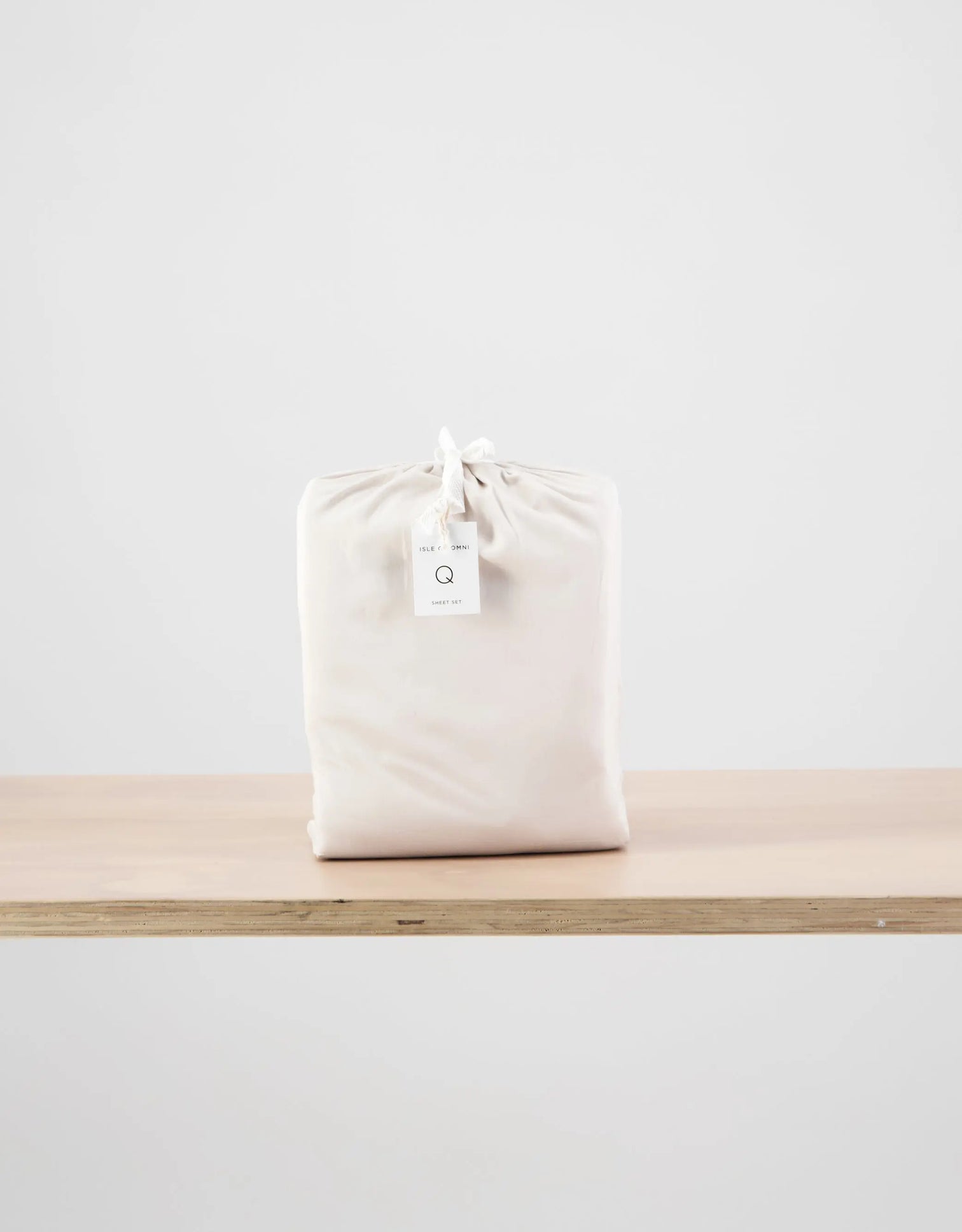 Isle Of Omni | Organic 500TC Cotton Sheet Set - Shell