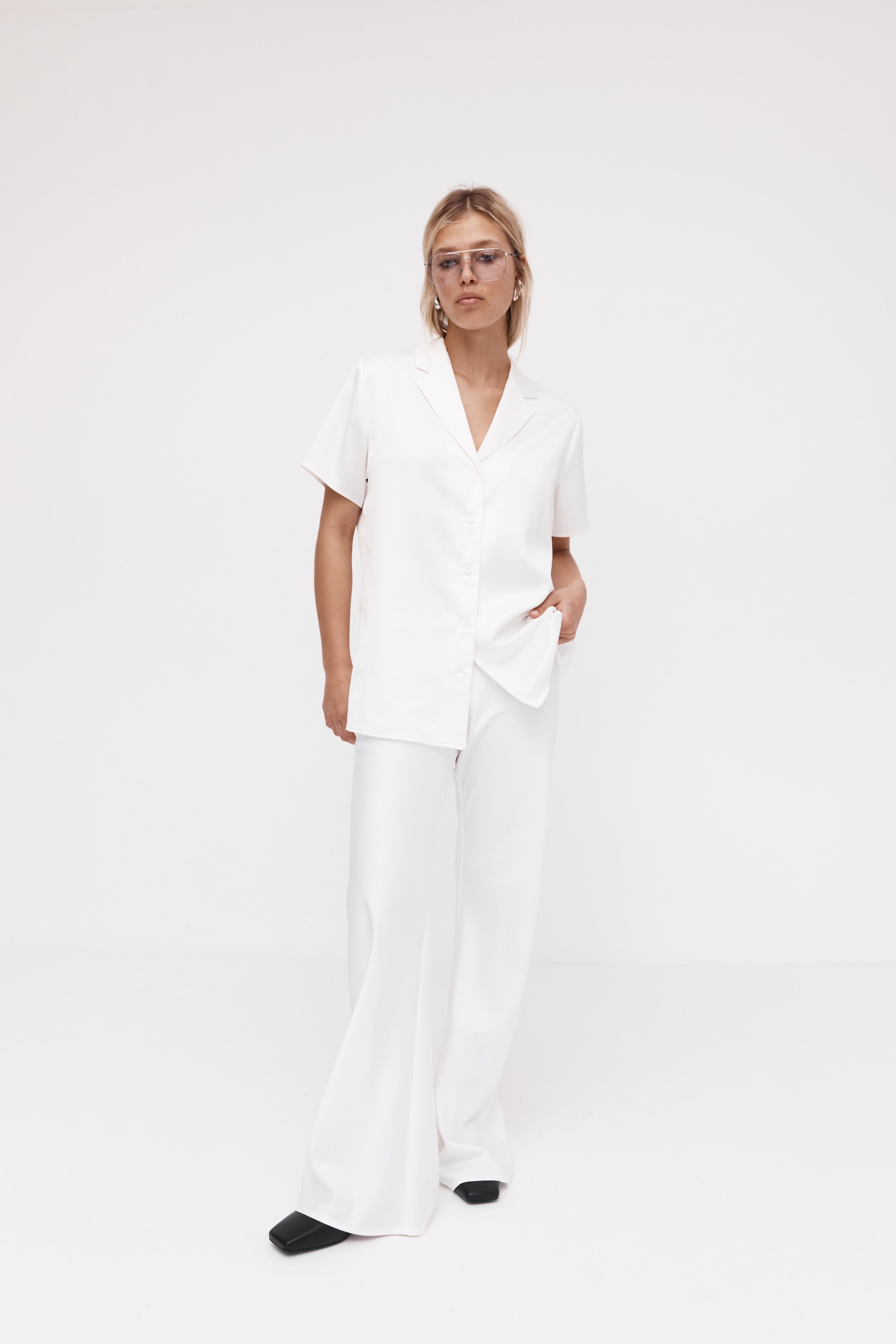 Rebe | Short Sleeve Silky Shirt - Ivory