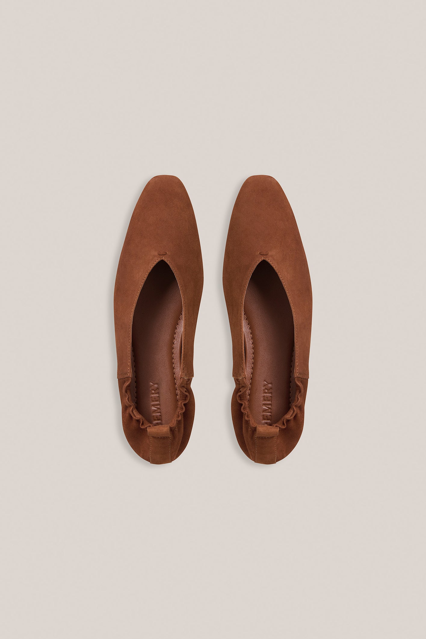 A.Emery | The Brie Flat - Sienna Suede