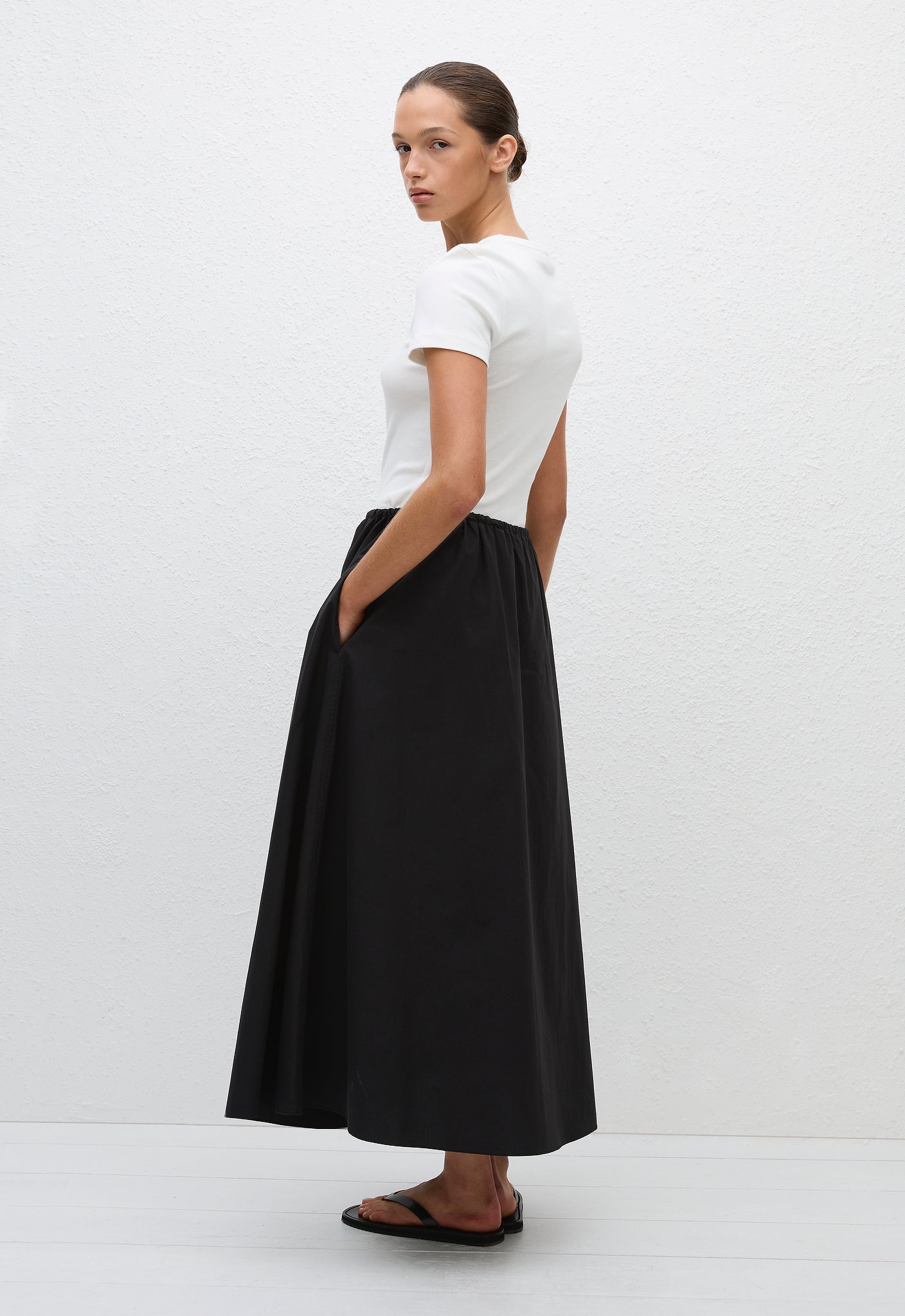 Matteau | Drawcord Skirt - Black