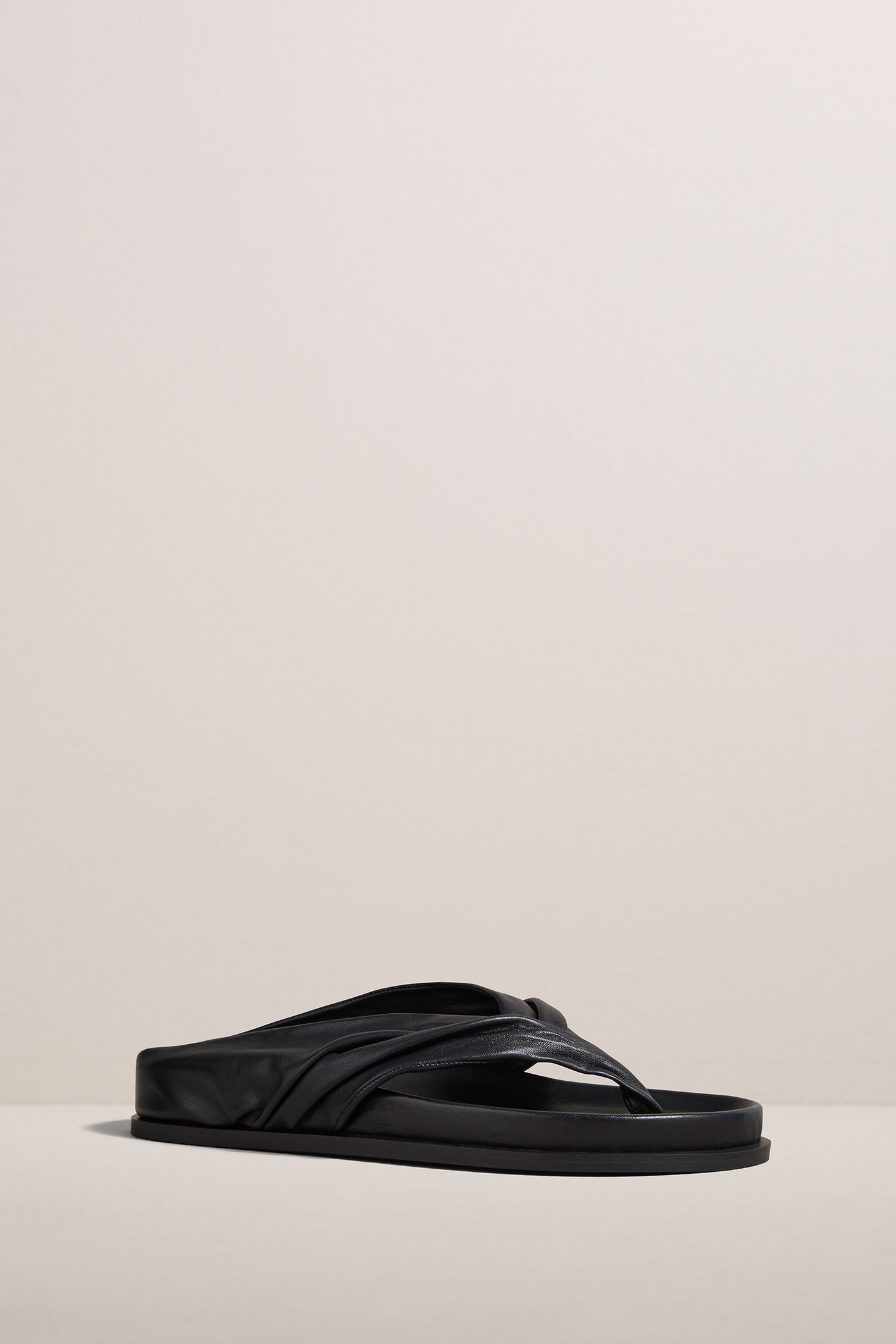 A.Emery | The Shaw Sandal - Black