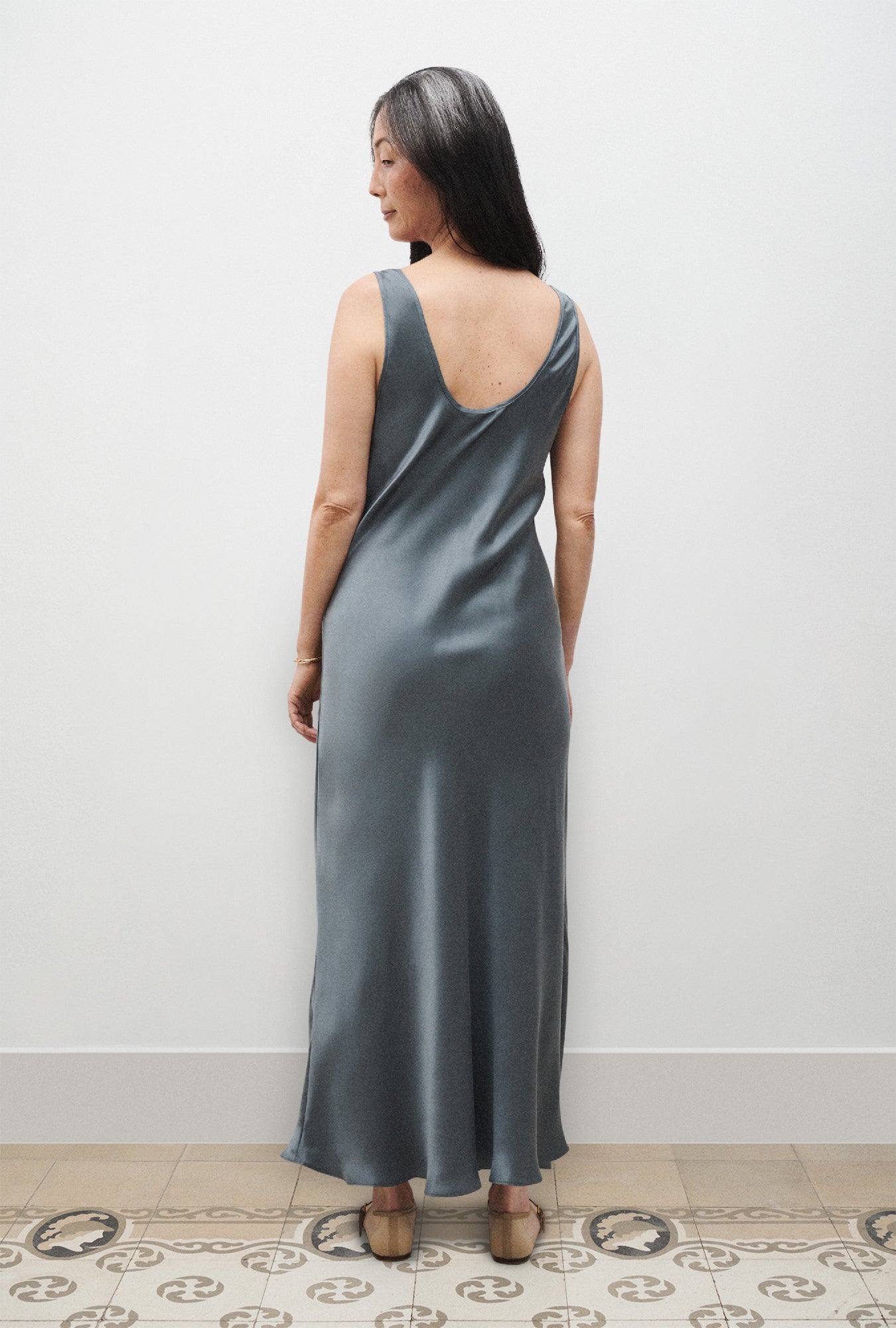 Silk Laundry | Scoop Neck Dress - Slate