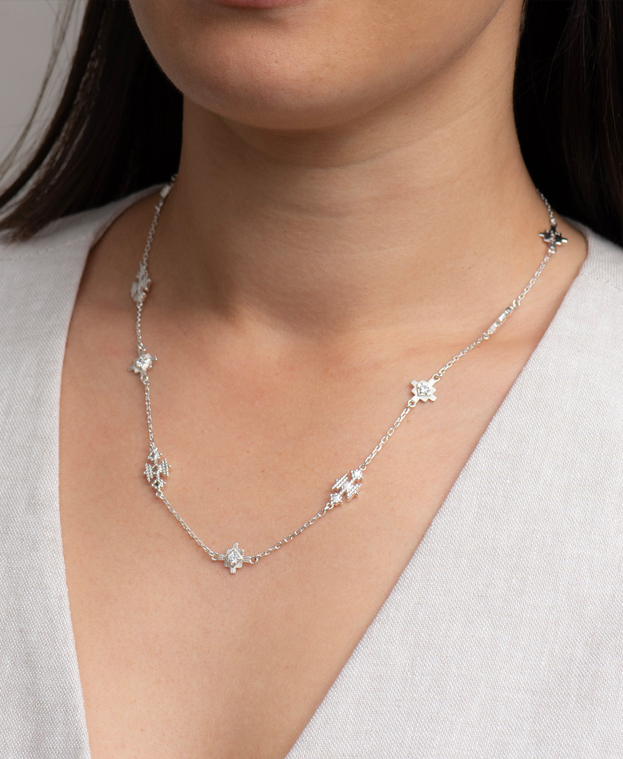 Zoe & Morgan | Ayllu Necklace - Silver/White Zircon