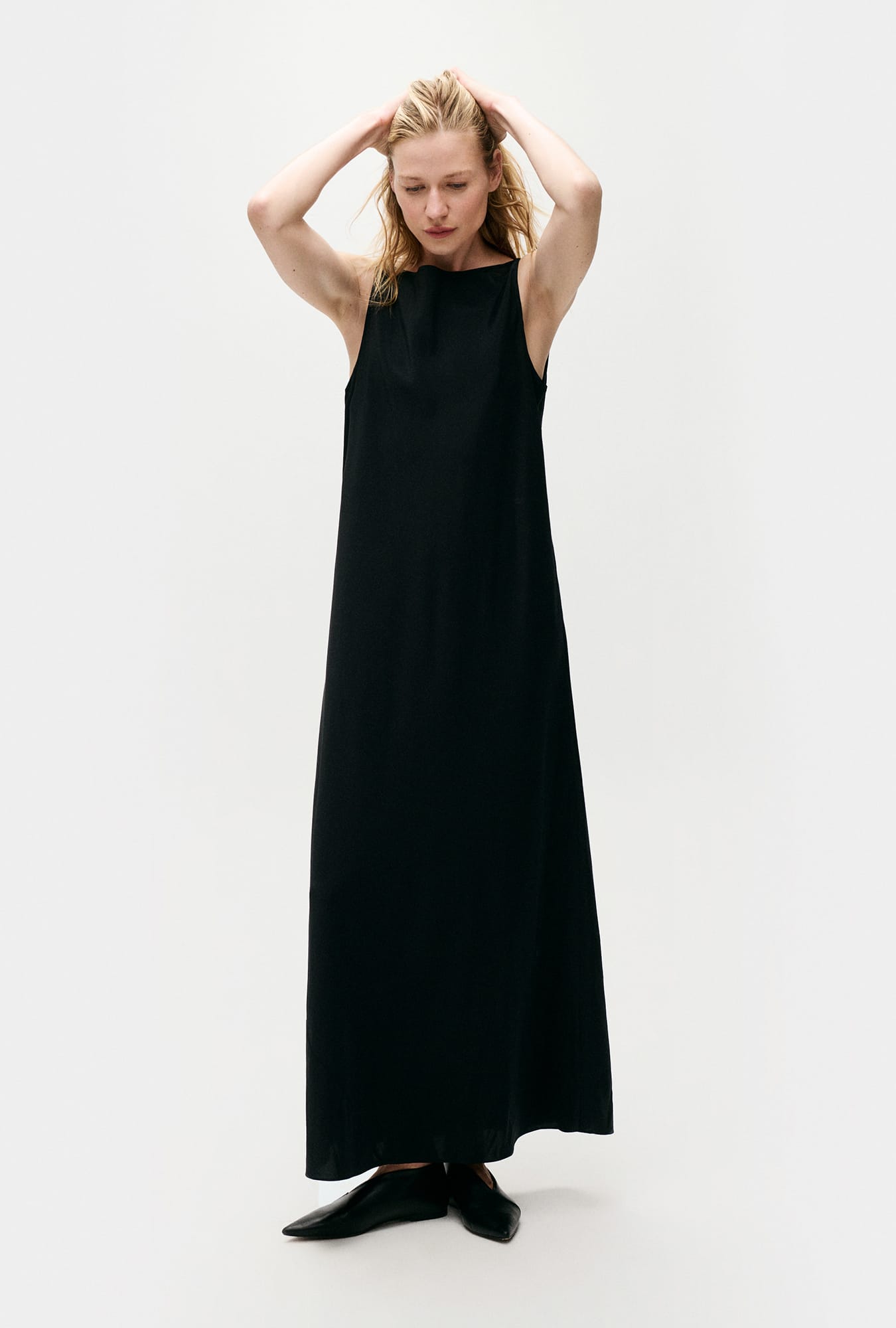 Silk Laundry | Habotai Scoop Back Dress - Black