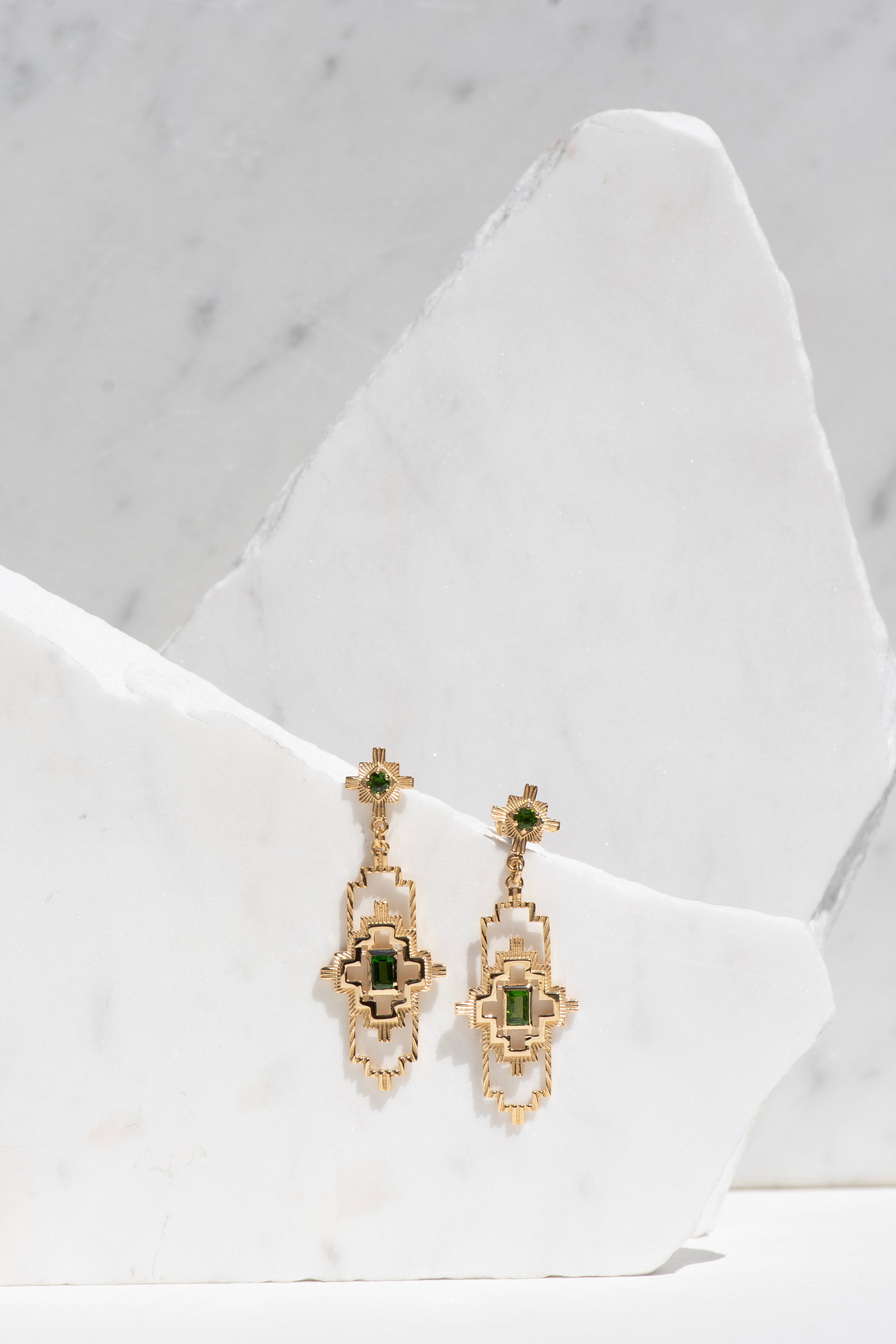 Zoe & Morgan | Munay Earrings - Gold/Chrome Diopside