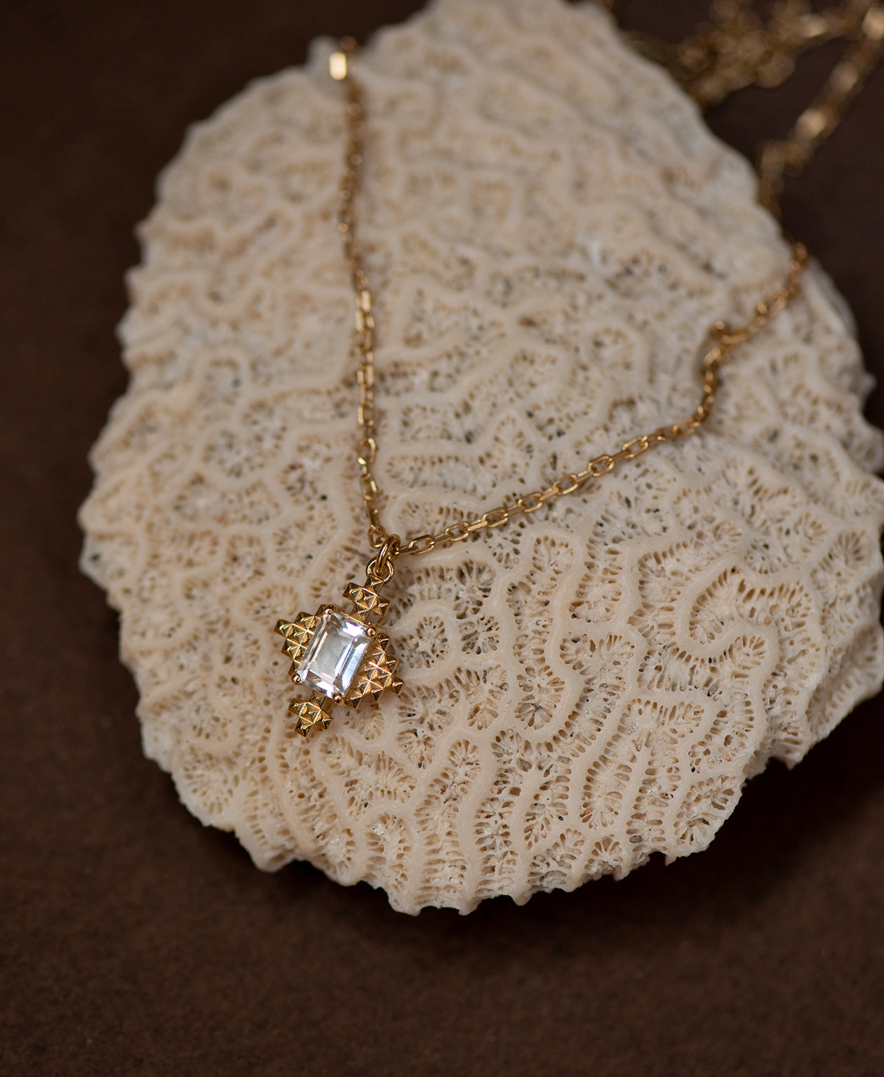 Zoe & Morgan | Reya Necklace - Gold/White Topaz