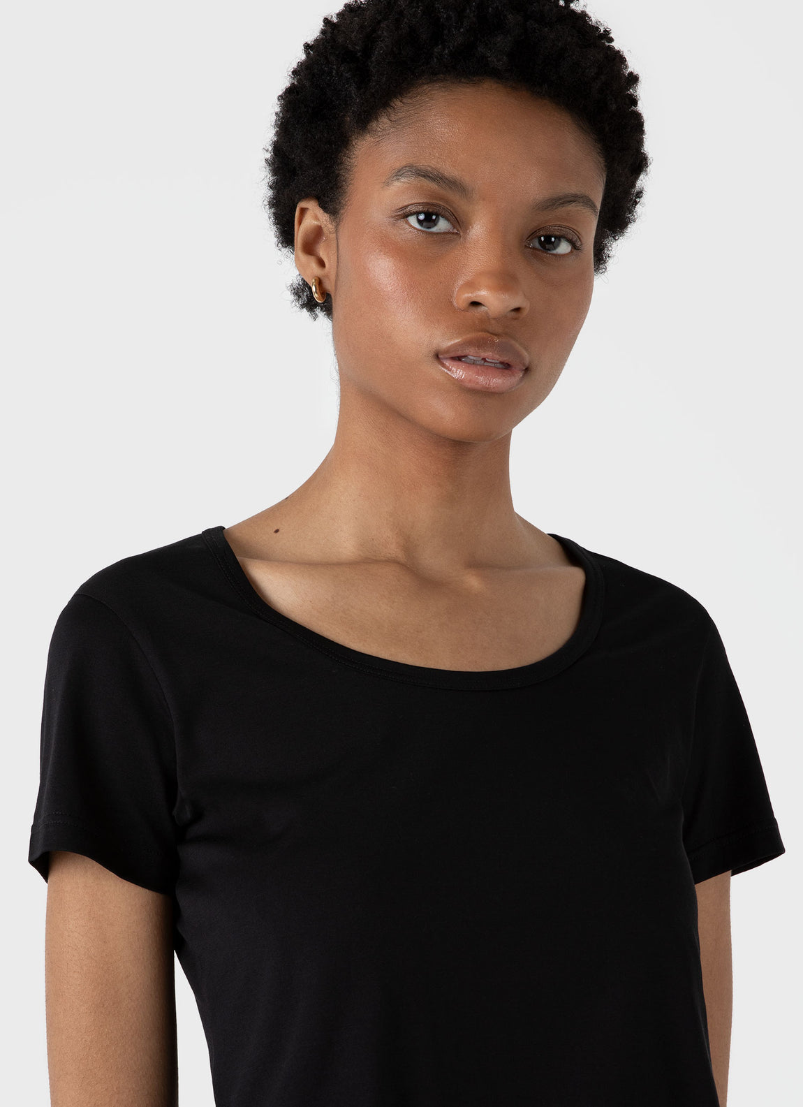 Sunspel | Scoop T.Shirt - Black