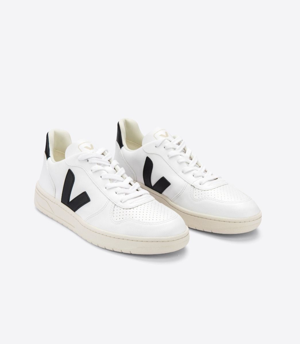 Veja | V-10 CWL - White/Black